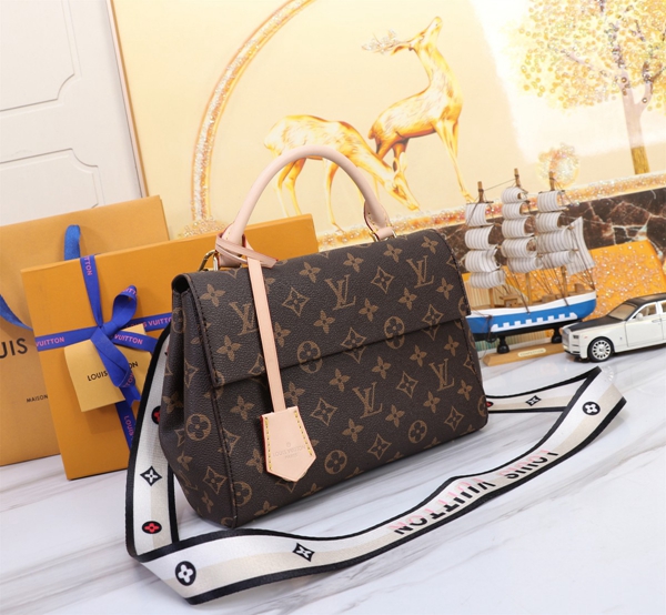 ルイヴィトンバッグ背面デザイン